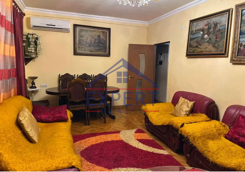 ԿԵՆՏՐՈՆ, ԵՐՎԱՆԴ ՔՈՉԱՐԻ ՓՈՂՈՑ, 2 ՍԵՆՅԱԿ