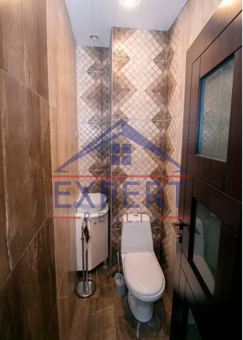 ԿԵՆՏՐՈՆ,ՄԱՇՏՈՑԻ ՊՈՂՈՏԱ 3  ՍԵՆՅԱԿ