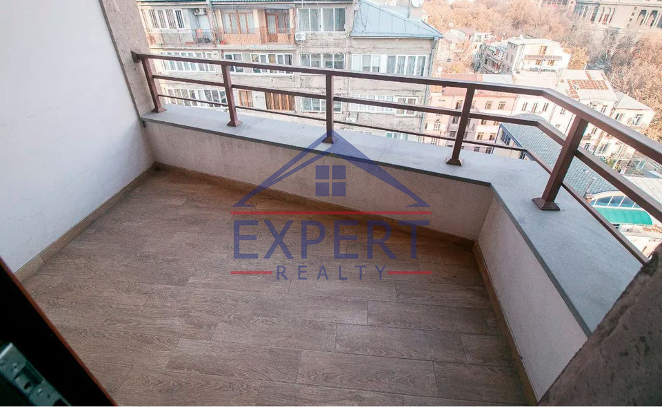 ԿԵՆՏՐՈՆ,ՄԱՇՏՈՑԻ ՊՈՂՈՏԱ 3  ՍԵՆՅԱԿ