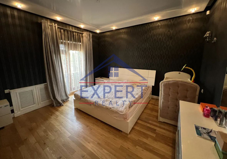 ԱՎԱՆ,ԾԱՐԱՎ ԱՂԲՅՈՒՐԻ ՓՈՂՈՑ 8+ՍԵՆՅԱԿ