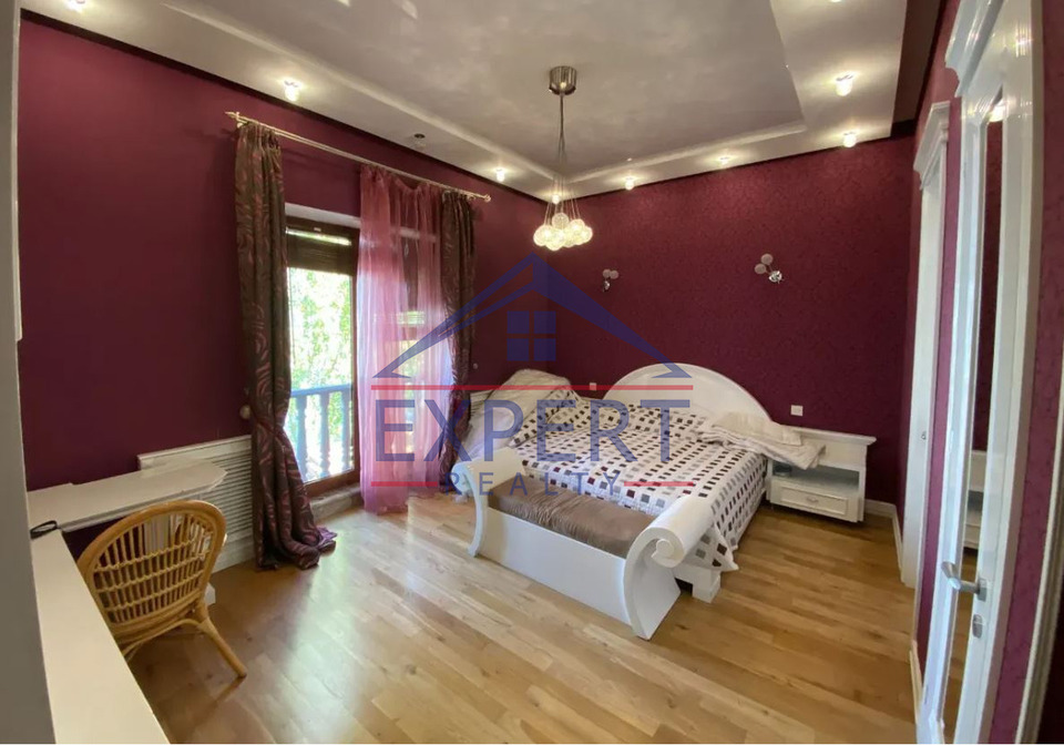 ԱՎԱՆ,ԾԱՐԱՎ ԱՂԲՅՈՒՐԻ ՓՈՂՈՑ 8+ՍԵՆՅԱԿ