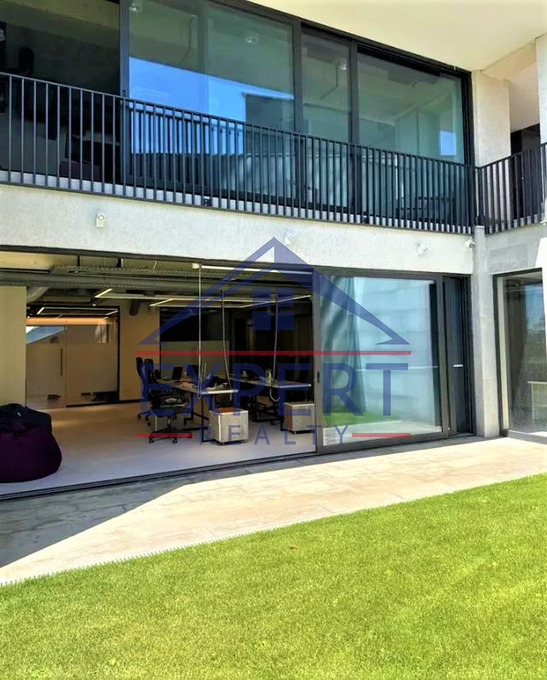 ԿԵՆՏՐՈՆ, ՈՍԿԵՐԻՉՆԵՐԻ ՓՈՂՈՑ, 135 ՔՄ