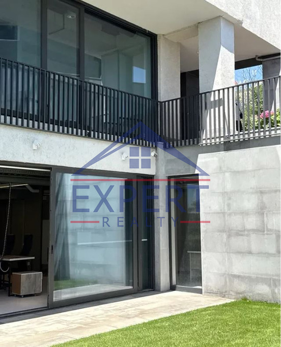 ԿԵՆՏՐՈՆ, ՈՍԿԵՐԻՉՆԵՐԻ ՓՈՂՈՑ, 135 ՔՄ