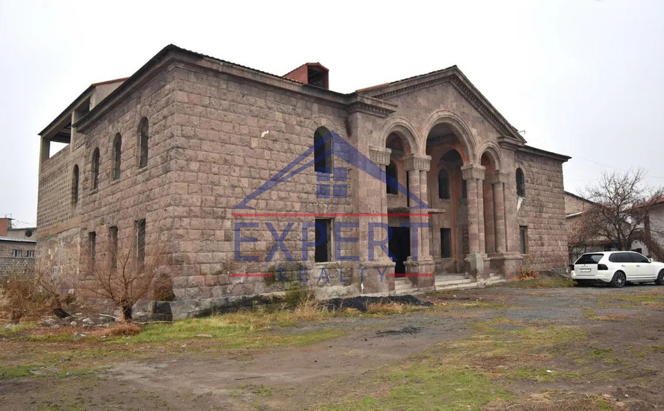 ԷՐԵԲՈՒՆԻ,ԱԶԱՏԱՄԱՐՏԻԿՆԵՐԻ ՓՈՂՈՑ