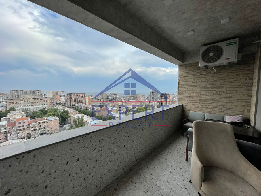 ԱՐԱԲԿԻՐ, ԿՈՄԻՏԱՍԻ ՊՈՂՈՏԱ, 3 ՍԵՆՅԱԿ