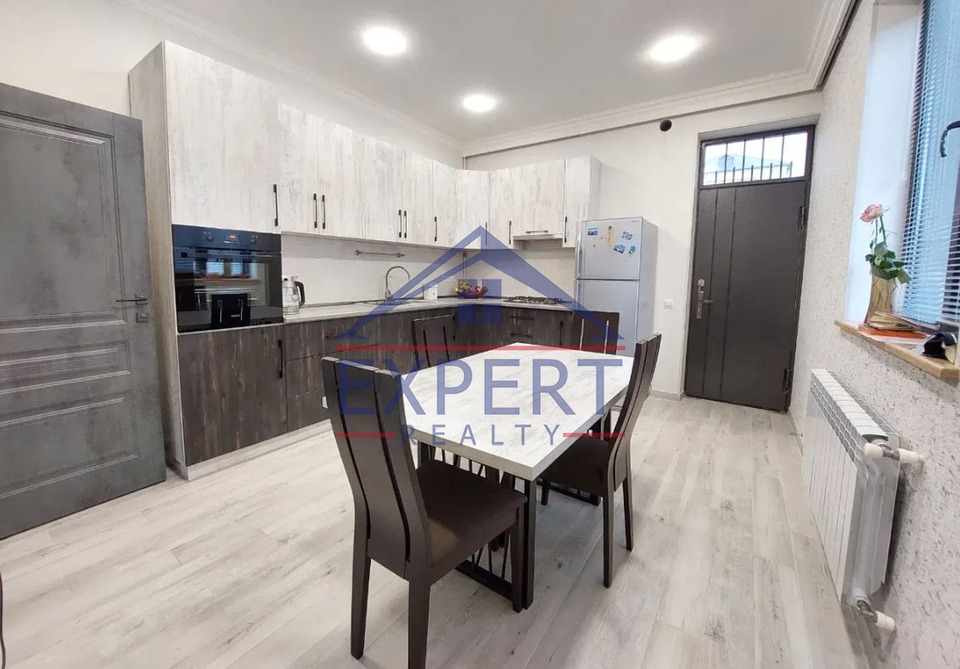 ՄԱԼԱԹԻԱ ՍԵԲԱՍՏԻԱ, ՄՈՒՇ ԹԱՂԱՄԱՍ, 5 ՍԵՆՅԱԿ