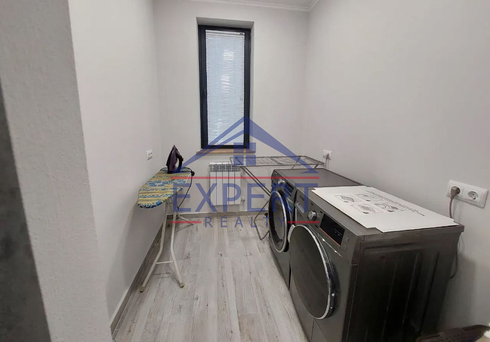 ՄԱԼԱԹԻԱ ՍԵԲԱՍՏԻԱ, ՄՈՒՇ ԹԱՂԱՄԱՍ, 5 ՍԵՆՅԱԿ