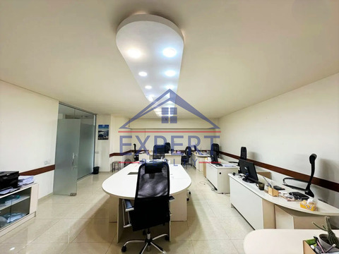 ԿԵՆՏՐՈՆ, ՉԱՐԵՆՑԻ ՓՈՂՈՑ, 200 ՔՄ․