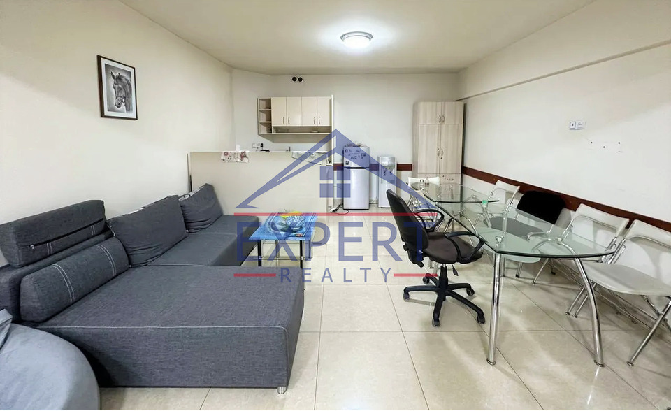 ԿԵՆՏՐՈՆ, ՉԱՐԵՆՑԻ ՓՈՂՈՑ, 200 ՔՄ․