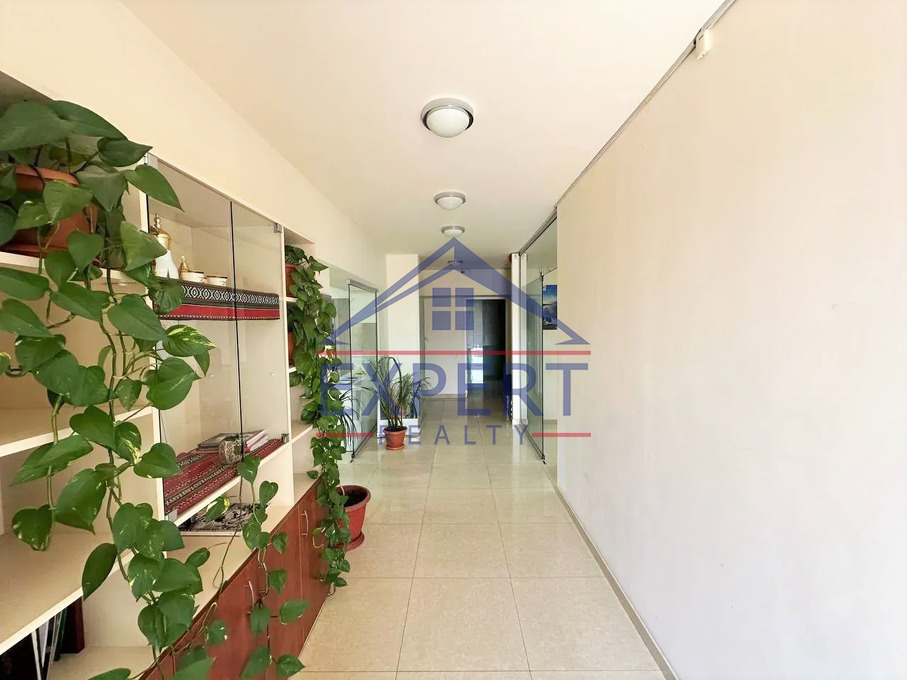 ԿԵՆՏՐՈՆ, ՉԱՐԵՆՑԻ ՓՈՂՈՑ, 200 ՔՄ․