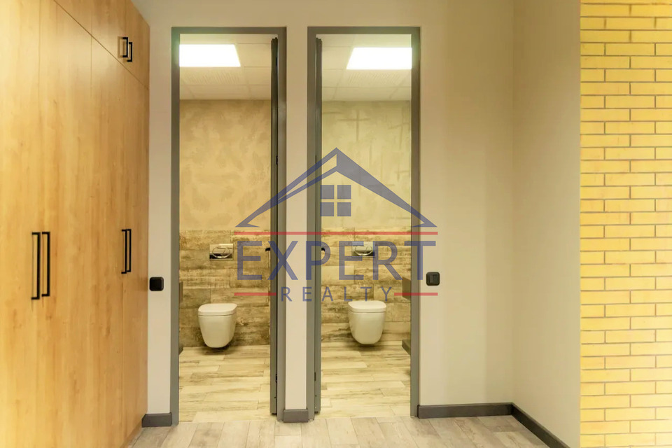 ԿԵՆՏՐՈՆ, ՊԱՐՈՆՅԱՆ ՓՈՂՈՑ, 132 ՔՄ