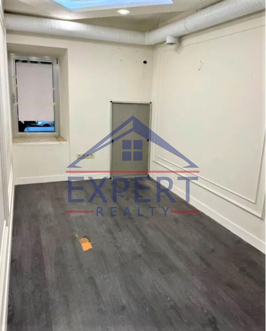 ԿԵՆՏՐՈՆ, ՄԱՇՏՈՑԻ ՓՈՂՈՑ, 114ՔՄ