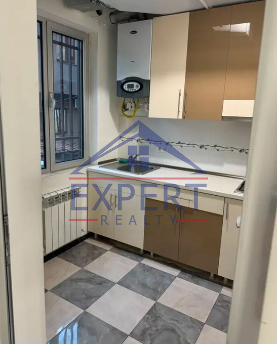 ԿԵՆՏՐՈՆ, ՄԱՇՏՈՑԻ ՓՈՂՈՑ, 114ՔՄ