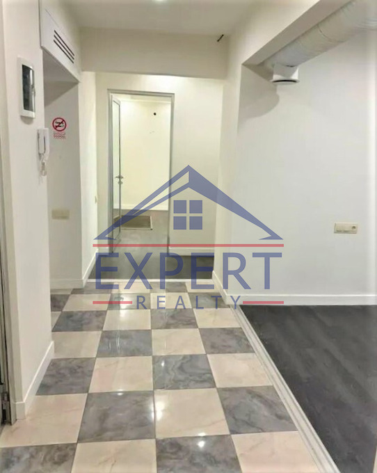 ԿԵՆՏՐՈՆ, ՄԱՇՏՈՑԻ ՓՈՂՈՑ, 114ՔՄ