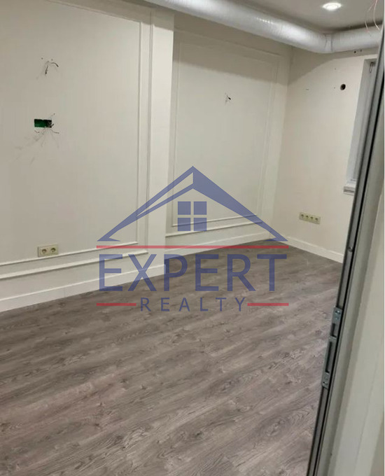 ԿԵՆՏՐՈՆ, ՄԱՇՏՈՑԻ ՓՈՂՈՑ, 114ՔՄ