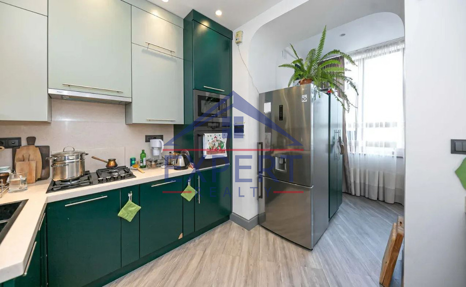 ԿԵՆՏՐՈՆ, ԹԱՄԱՆՅԱՆ ՓՈՂՈՑ, 2 ՍԵՆՅԱԿ