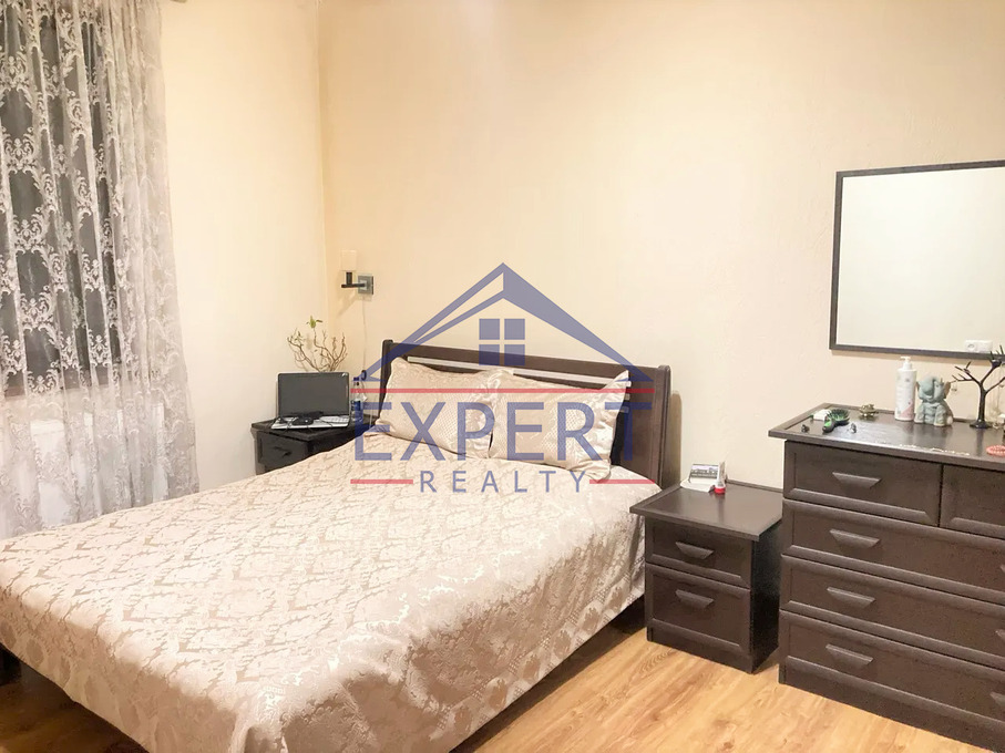 ՆՈՐ ՆՈՐՔ, ԲԱԳՐԵՎԱՆԴ ԹԱՂԱՄԱՍ, 4 ՍԵՆՅԱԿ