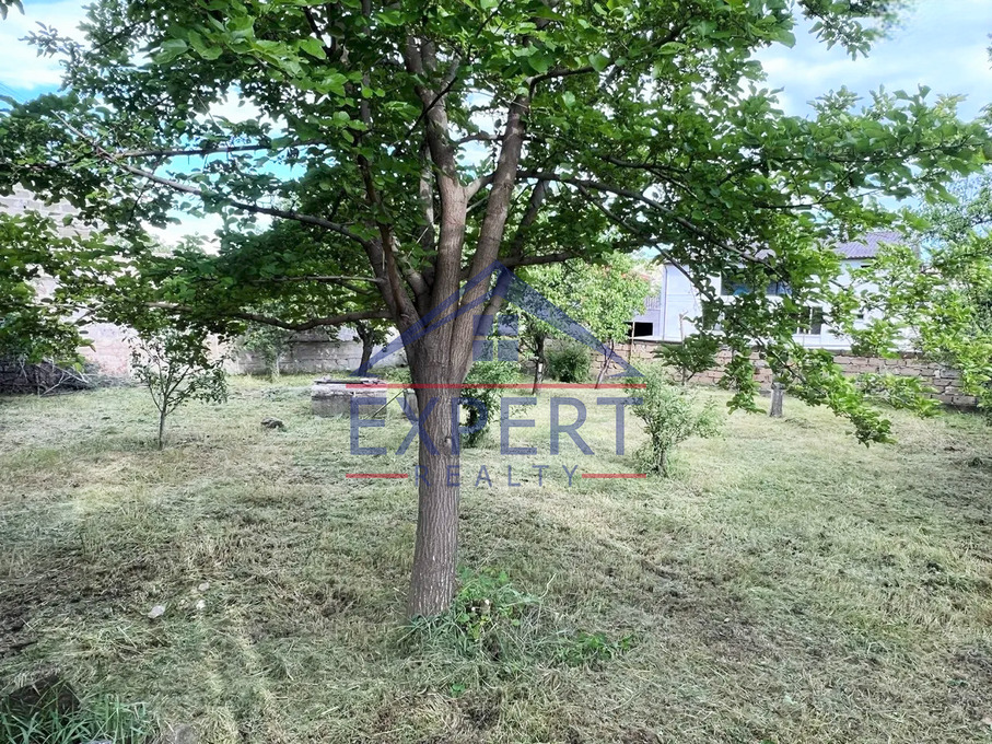 ԱՎԱՆ, ԱՌԻՆՋ 21-ՐԴ ՓՈՂՈՑ, 5 ՍԵՆՅԱԿ