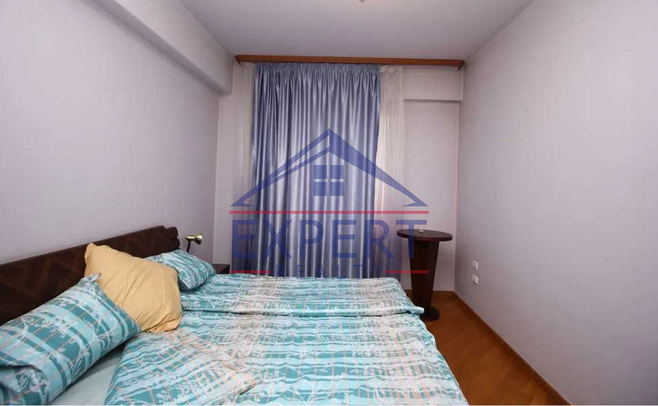 ԿԵՆՏՐՈՆ, ՀՅՈՒՍԻՍԱՅԻՆ ՊՈՂՈՏԱ, 3 ՍԵՆՅԱԿ