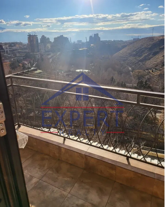 ԿԵՆՏՐՈՆ, ՊՌՈՇՅԱՆ, 2 ՍԵՆՅԱԿ