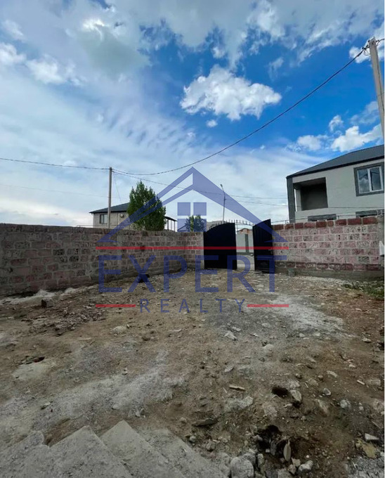 ԶՈՎՈՒՆԻ 4 ՍԵՆՅԱԿ