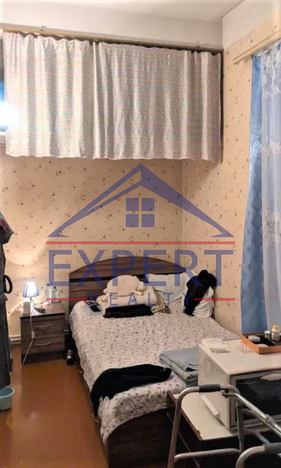 ԱՐԱԲԿԻՐ, ԱԴՈՆՑԻ ՓՈՂՈՑ, 3 ՍԵՆՅԱԿ