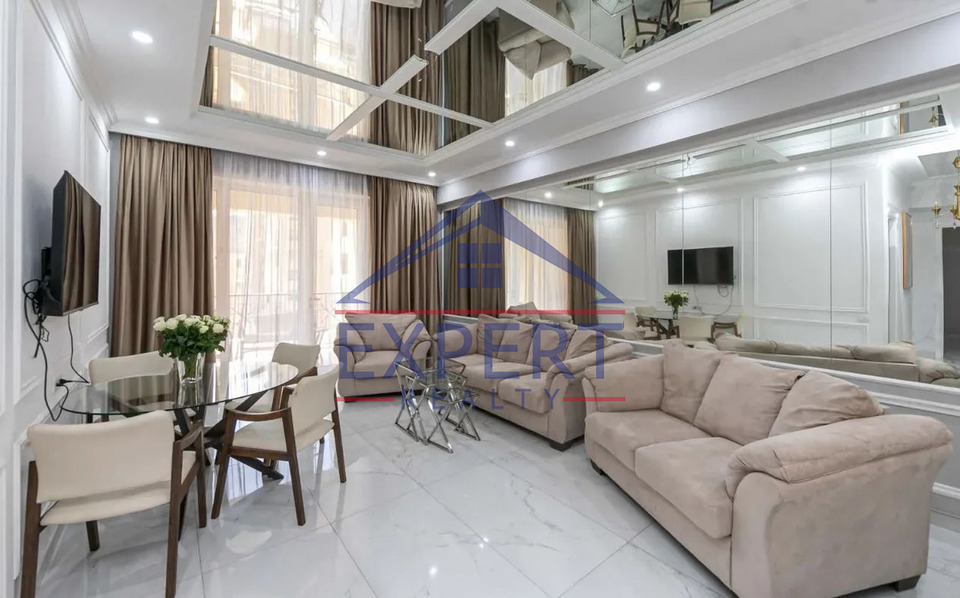 ԿԵՆՏՐՈՆ, ԵԿՄԱԼՅԱՆ ՓՈՂՈՑ, 3 ՍԵՆՅԱԿ