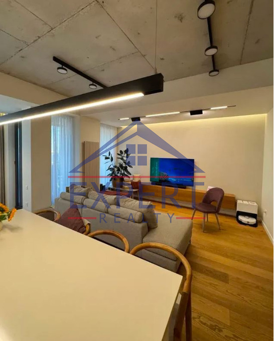 ԱՐԱԲԿԻՐ, ՌՈՒԲԵՆ ՍԵՎԱԿԻ ՓՈՂՈՑ, 3 ՍԵՆՅԱԿ