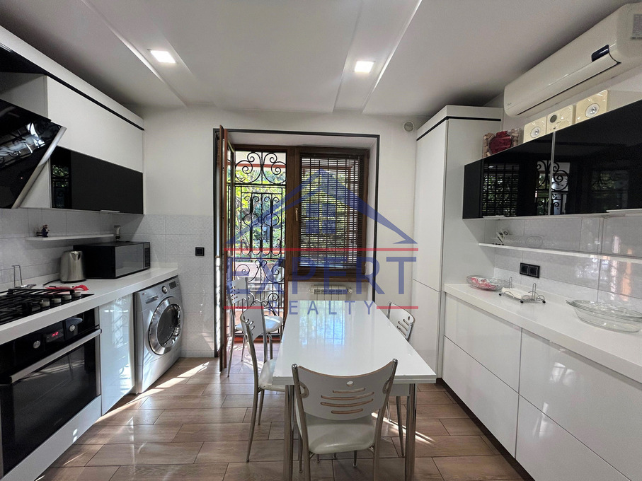 ԱՐԱԲԿԻՐ,ԳՅՈՒԼԲԵՆԿՅԱՆ ՓՈՂՈՑ 4 ՍԵՆՅԱԿ