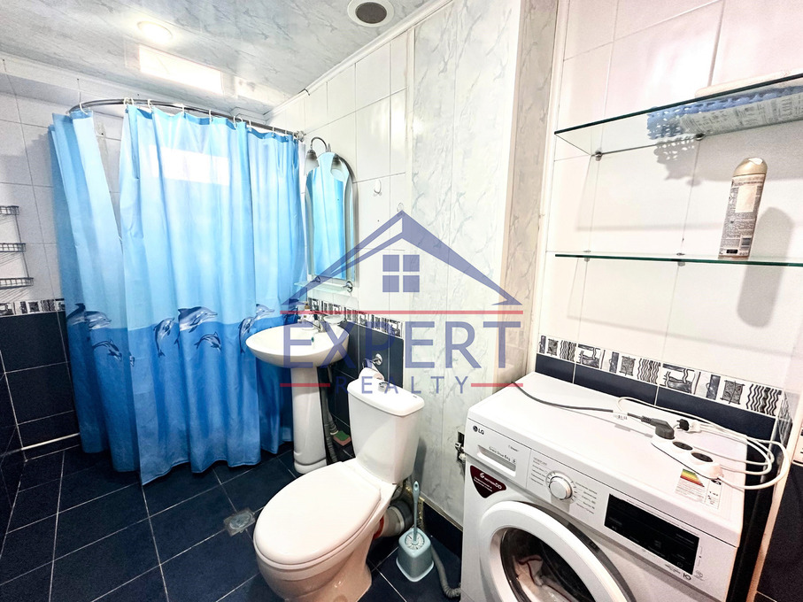 ԿԵՆՏՐՈՆ, ՍԱՅԱԹ-ՆՈՎԱ ՊՈՂՈՏԱ, 3 ՍԵՆՅԱԿ