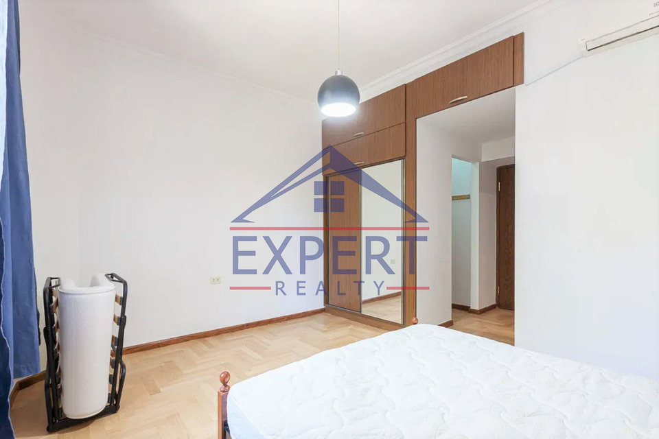 ԿԵՆՏՐՈՆ, ԱԲՈՎՅԱՆ ՓՈՂՈՑ, 2 ՍԵՆՅԱԿ