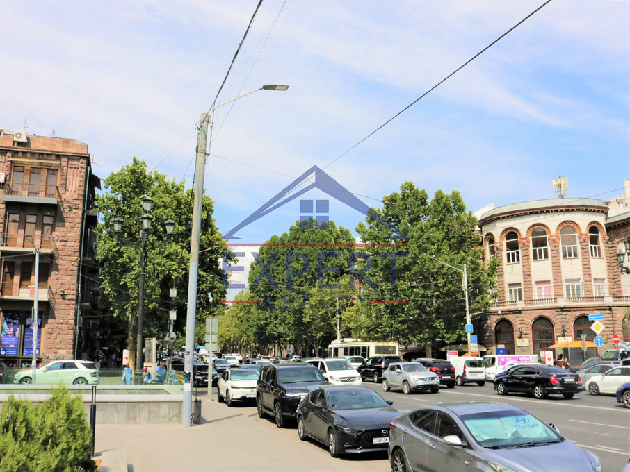 ԿԵՆՏՐՈՆ, ՄԱՇՏՈՑԻ ՊՈՂՈՏԱ, 160 ՔՄ