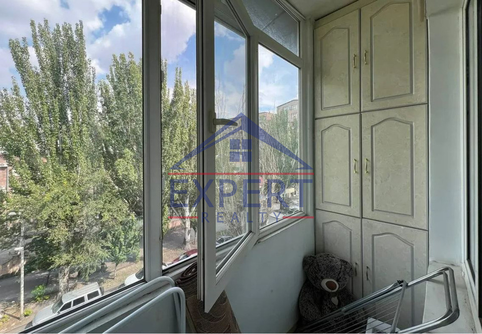 ԱՐԱԲԿԻՐ, ՓԱՓԱԶՅԱՆ ՓՈՂՈՑ, 1 ՍԵՆՅԱԿ