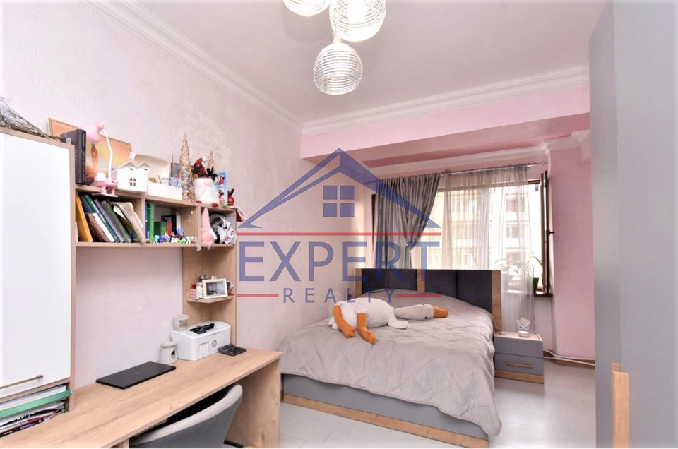 ՔԱՆԱՔԵՌ-ԶԵՅԹՈՒՆ, Ա․ԱՀԱՐՈՆՅԱՆ ՓՈՂՈՑ, 4 ՍԵՆՅԱԿ