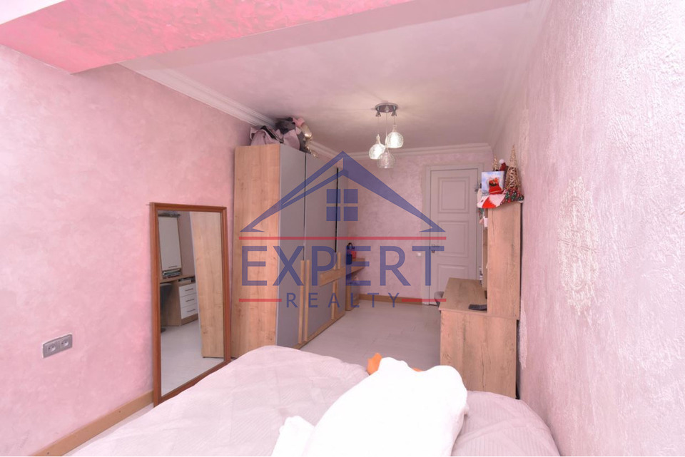 ՔԱՆԱՔԵՌ-ԶԵՅԹՈՒՆ, Ա․ԱՀԱՐՈՆՅԱՆ ՓՈՂՈՑ, 4 ՍԵՆՅԱԿ