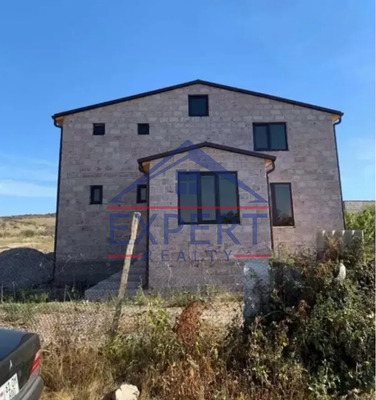 ՔԱՍԱԽ, 6 ՍԵՆՅԱԿ