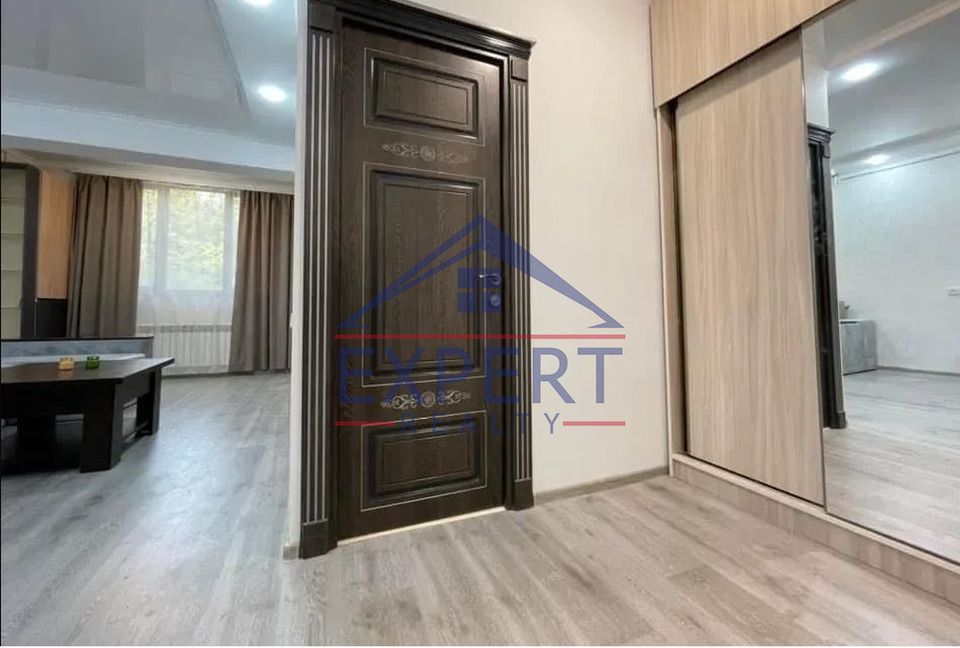 ԱՐԱԲԿԻՐ, ԿՈՄԻՏԱՍԻ ՊՈՂՈՏԱ, 2 ՍԵՆՅԱԿ