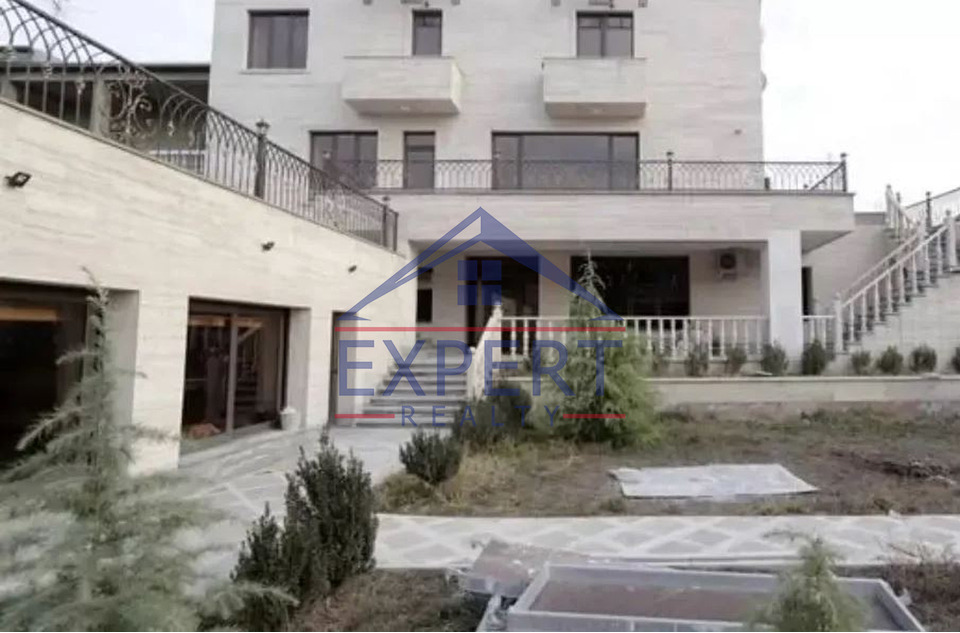 ԱՐԱԲԿԻՐ, ԵՐԶՆԿՅԱՆ ՓՈՂՈՑ , 3 ՍԵՆՅԱԿ