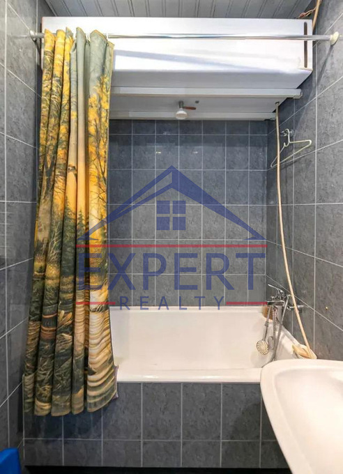 ԿԵՆՏՐՈՆ, ԲԱՂՐԱՄՅԱՆ ՊՈՂՈՏԱ, 2 ՍԵՆՅԱԿ