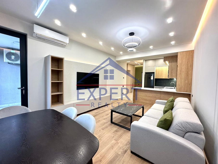 ԿԵՆՏՐՈՆ, ՎԵՐԻՆ ԱՆՏԱՌԱՅԻՆ ՓՈՂՈՑ, 2 ՍԵՆՅԱԿ