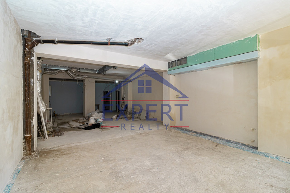 ԿԵՆՏՐՈՆ, ԵԿՄԱԼՅԱՆ ՓՈՂՈՑ