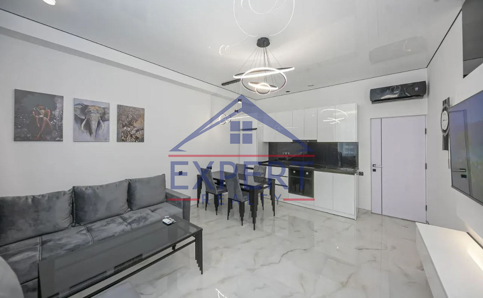 ԿԵՆՏՐՈՆ, ԱՐՇԱԿՈՒՆՅԱՑ ՊՈՂՈՏԱ, 3 ՍԵՆՅԱԿ