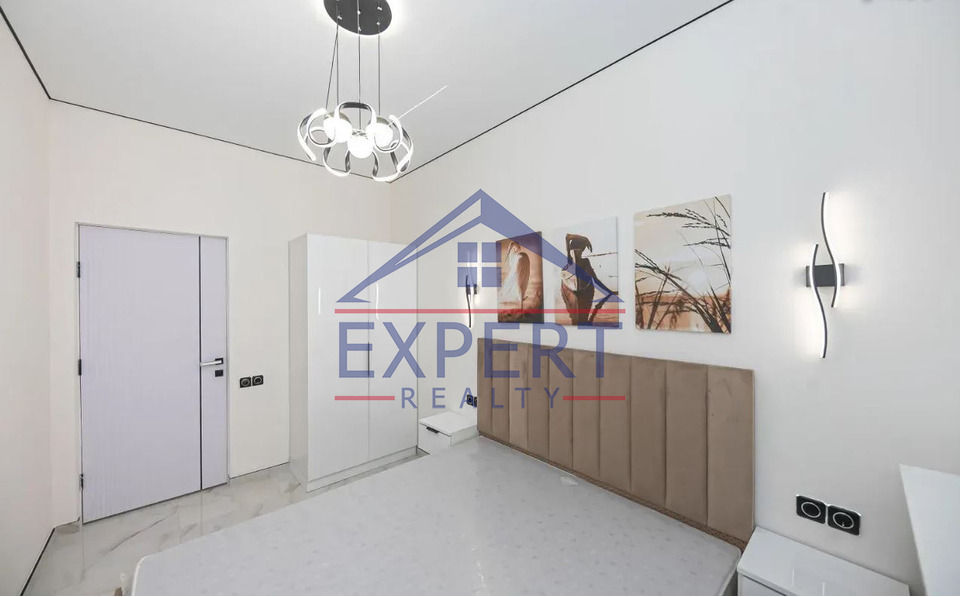 ԿԵՆՏՐՈՆ, ԱՐՇԱԿՈՒՆՅԱՑ ՊՈՂՈՏԱ, 3 ՍԵՆՅԱԿ