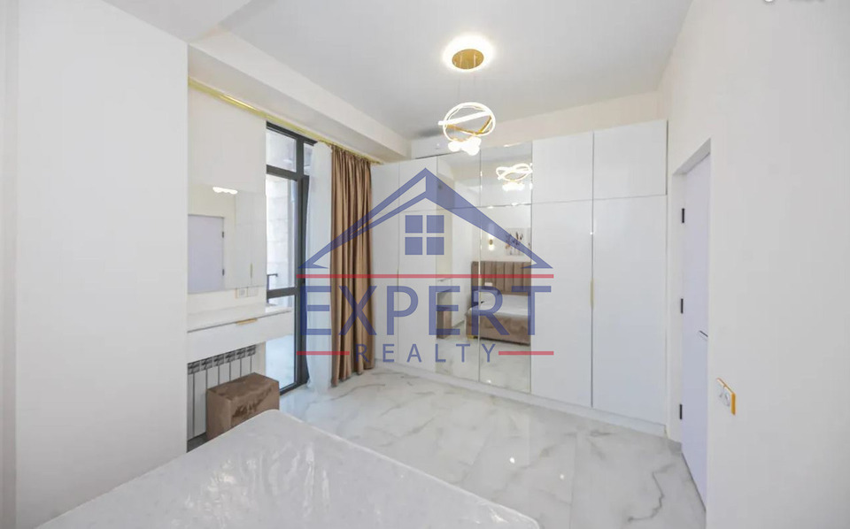 ԿԵՆՏՐՈՆ, ԱՐՇԱԿՈՒՆՅԱՑ ՊՈՂՈՏԱ, 3 ՍԵՆՅԱԿ