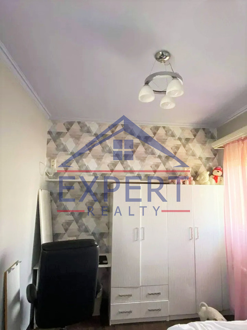 ԿԵՆՏՐՈՆ, ՌՈՍՏՈՄԻ ՓՈՂՈՑ, 4 ՍԵՆՅԱԿ