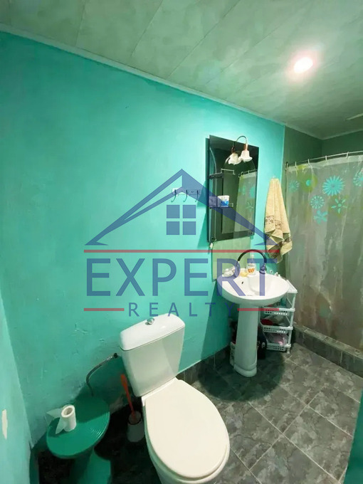 ԿԵՆՏՐՈՆ, ՌՈՍՏՈՄԻ ՓՈՂՈՑ, 4 ՍԵՆՅԱԿ