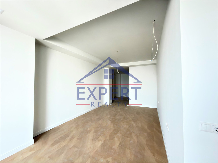 ԿԵՆՏՐՈՆ, ՍԱՅԱԹ-ՆՈՎԱ ՊՈՂՈՏԱ, 4 ՍԵՆՅԱԿ