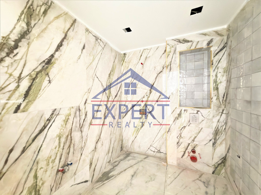 ԿԵՆՏՐՈՆ, ՍԱՅԱԹ-ՆՈՎԱ ՊՈՂՈՏԱ, 4 ՍԵՆՅԱԿ