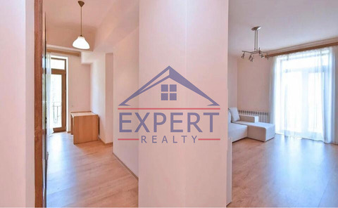 ԱՐԱԲԿԻՐ, ՆԱԻՐԻ ԶԱՐՅԱՆ ՓՈՂՈՑ, 3 ՍԵՆՅԱԿ