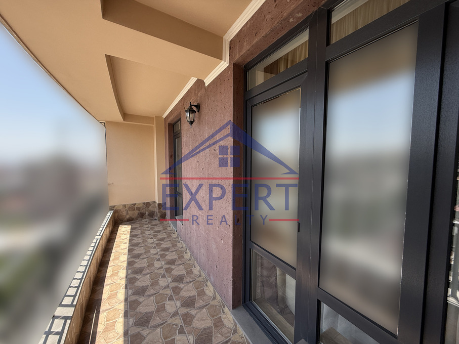 ԿԵՆՏՐՈՆ, ՍԱՅԱԹ-ՆՈՎԱ ՊՈՂՈՏԱ,  3 ՍԵՆՅԱԿ